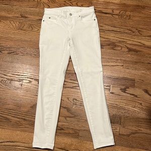 White Skinnies - EUC - Size 25/0